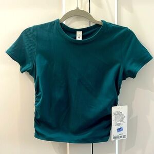 Lululemon All It Takes Tee Ribbed Nulu NWT size 4